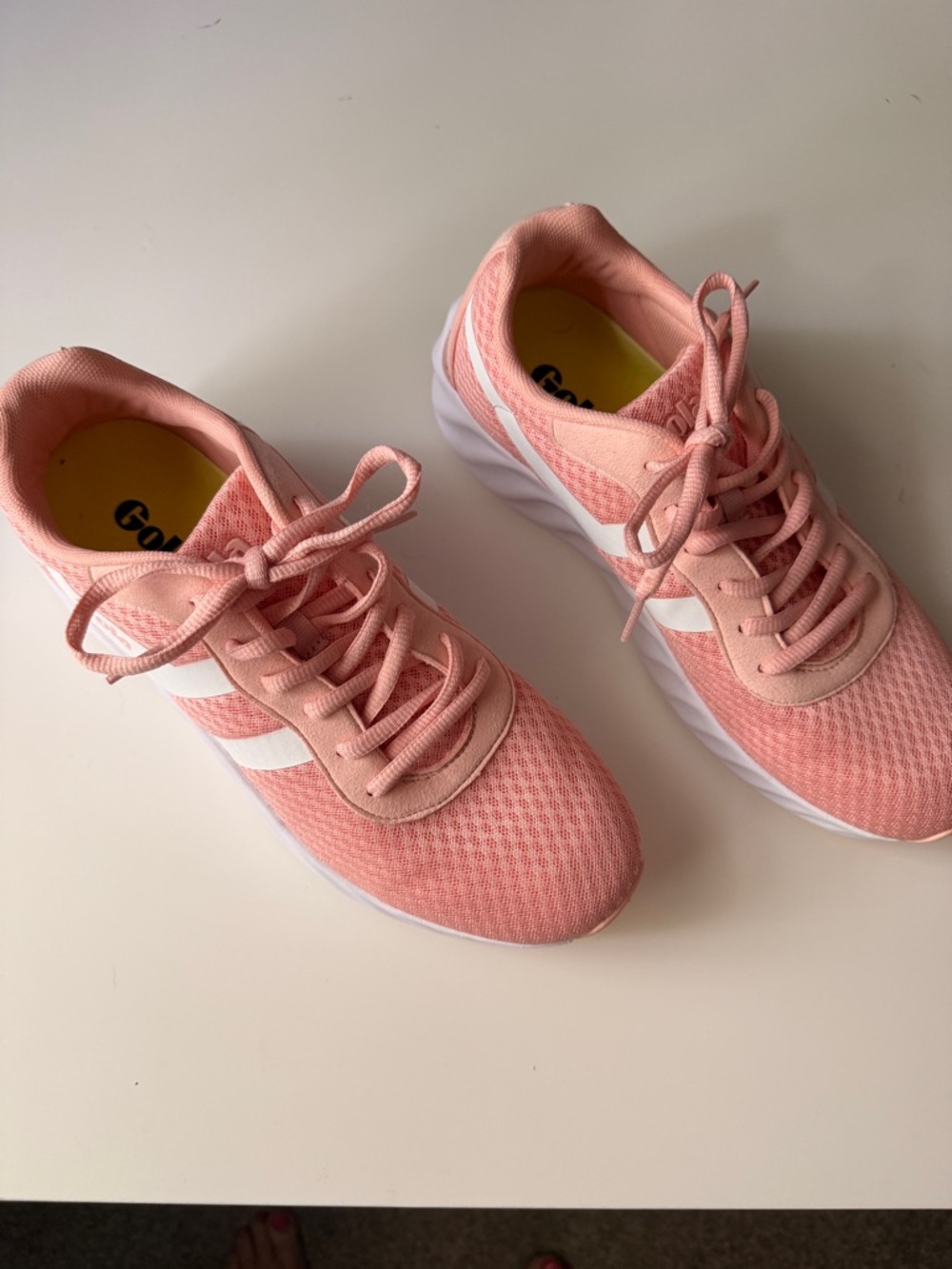 Gola Size 10 Light Salmon Pink and White Mesh Running Sneakers - Picture 2 of 6